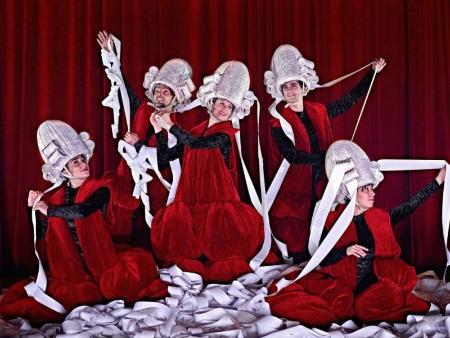 Imagen Los espectáculos ‘Va de Bach’ y ‘Arraigo’ llegan al Teatro Juan Bravo para completar el ciclo ‘Nuevas danzas’