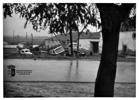 Calle Bayona, accidente en la carretera
