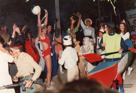 Concurso de disfraces de las fiestas de octubre II