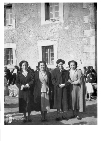 Concha y Julita Sanz, Teresa Antoranz y Marisol García