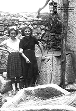 Basi Casado y una de las hijas de D.Luis